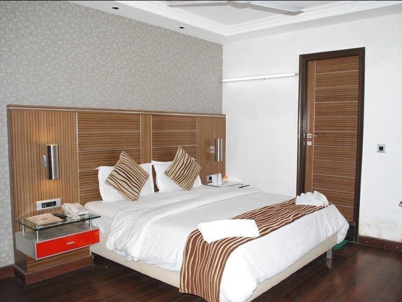 Hotel Metro Continental Delhi  Extérieur photo