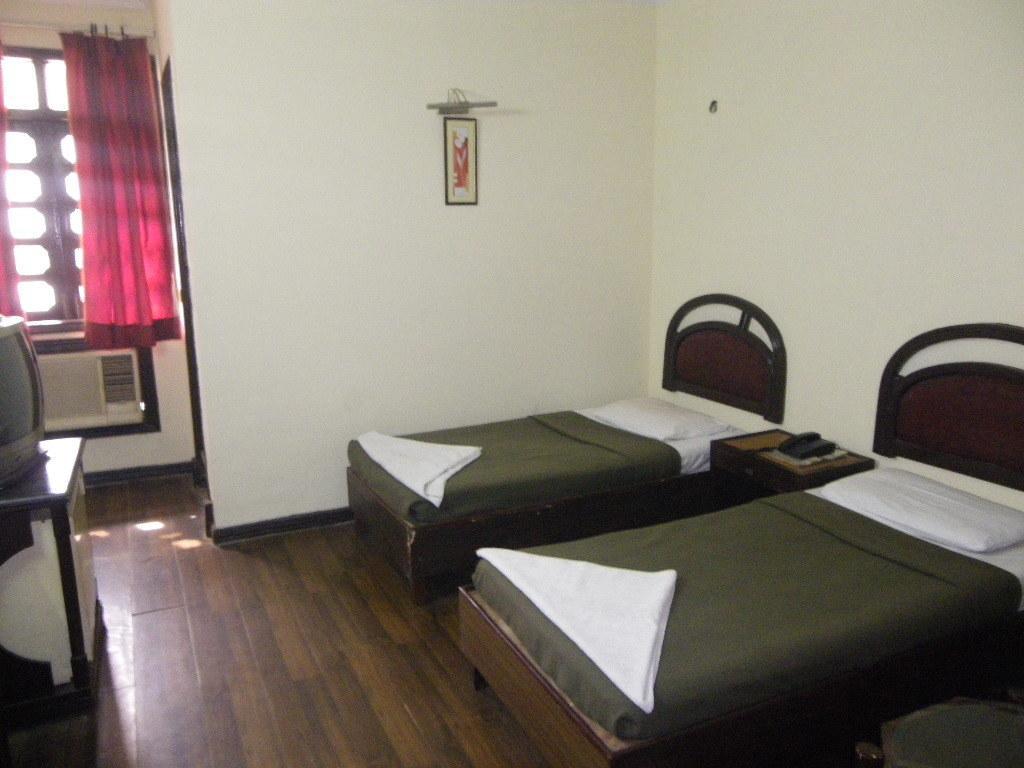 Hotel Metro Continental Delhi  Chambre photo